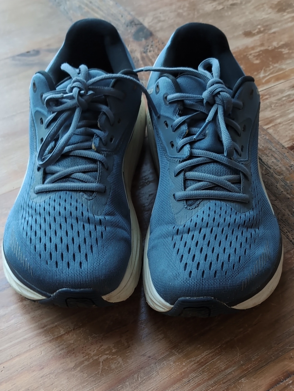 Altra V I A Olympus Men's Cushy Running Shoe Size 9.5